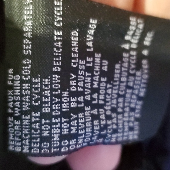 Nuage Navy puffer jacket faux fur hood. Expandable zips on side NWT Small - Picture 10 of 16